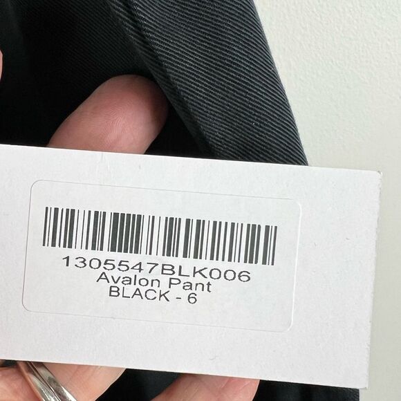 NWT Reformation Avalon Pant Size 6 Black Tencel Flowy Comfortable Romantic - Picture 4 of 15